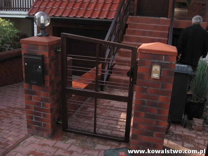 Kowalstwo Szczecin, Bramy i ogrodzenia, Balustrady schodowe 3 Kowalstwo Szczecin, Bramy i ogrodzenia, Balustrady schodowe 3